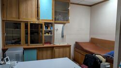 Mount Elizabeth Hospital (D9), Retail #476174971